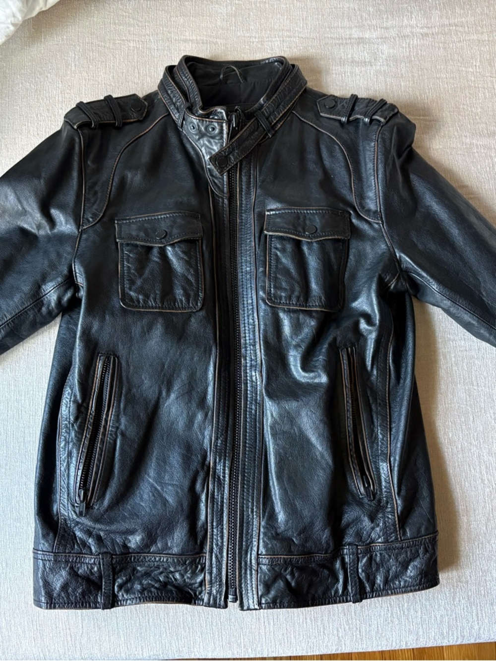 Men's Genuine Leather Jacket (M)